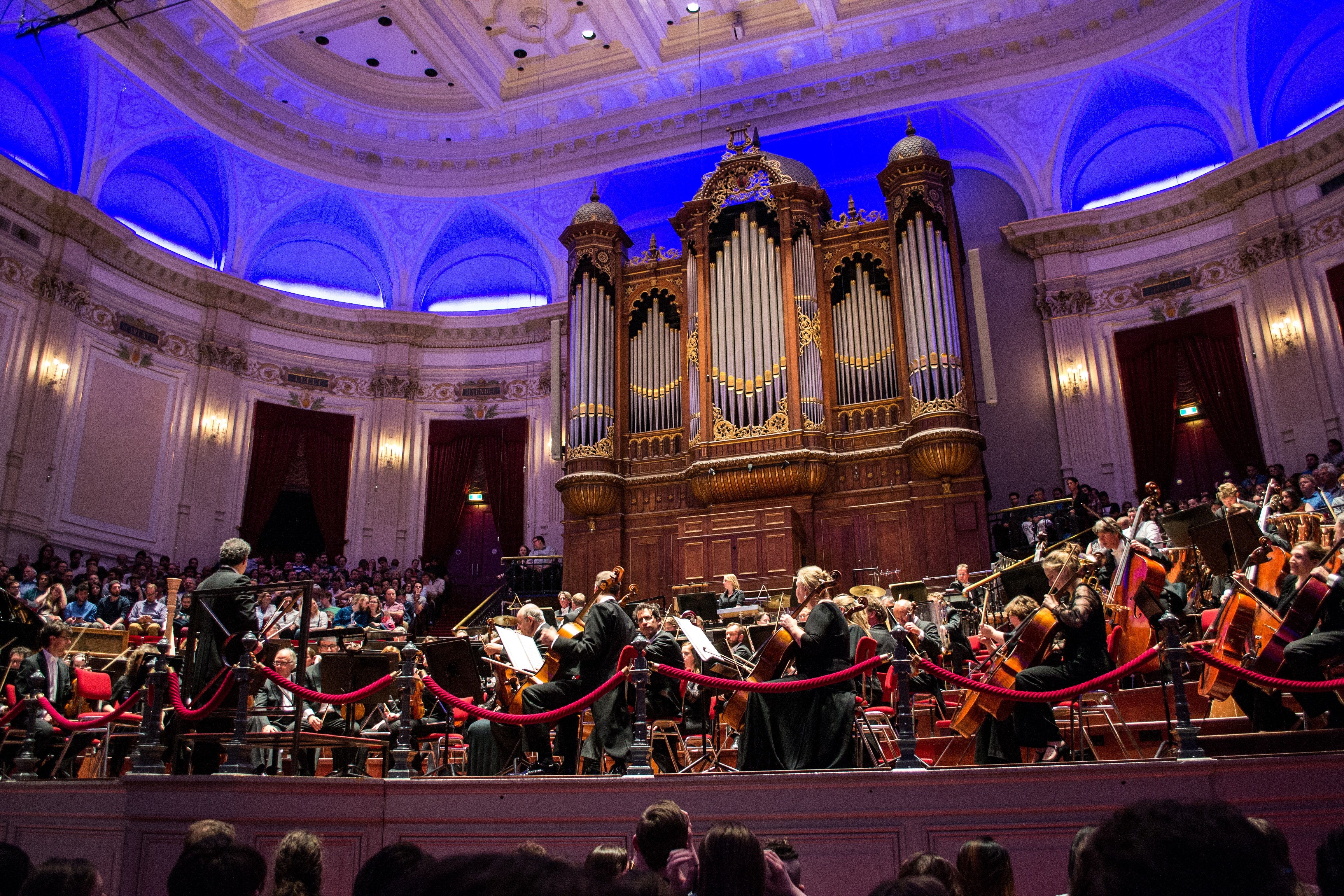 Concert being performed by a symphony